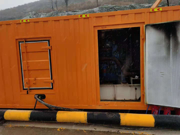 蒋场镇发电机出租 柴油发电机组电压低报警怎么办？