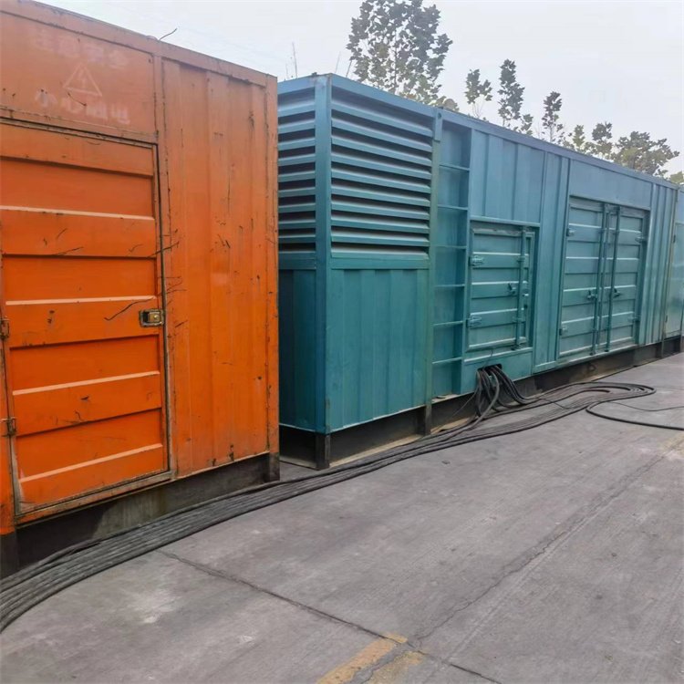 蒋场镇如何选择适合 600kW 柴油发电机组的热继电器？